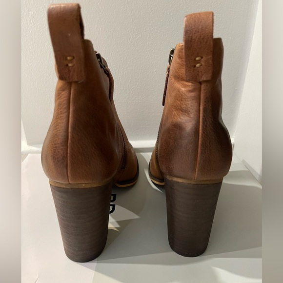 BP. Lance block heel bootie - Picture 4 of 7